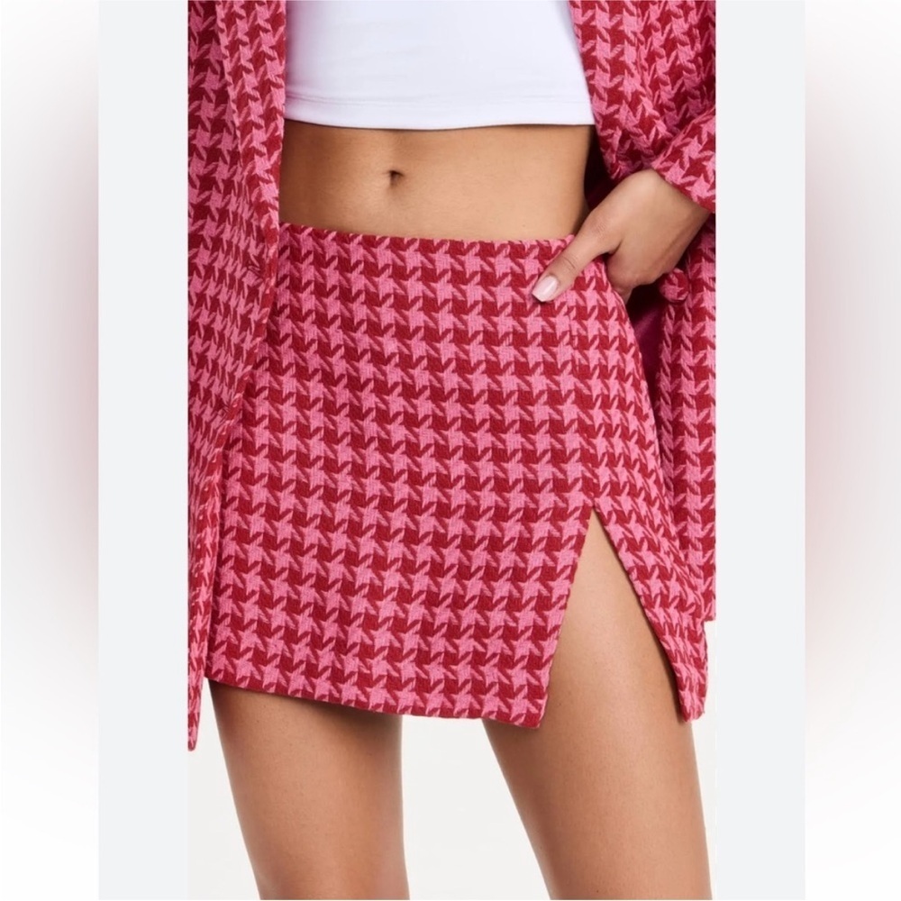 AFRM Melody micro Mini Skirt Size L Pink and Red, Lined slit tweed